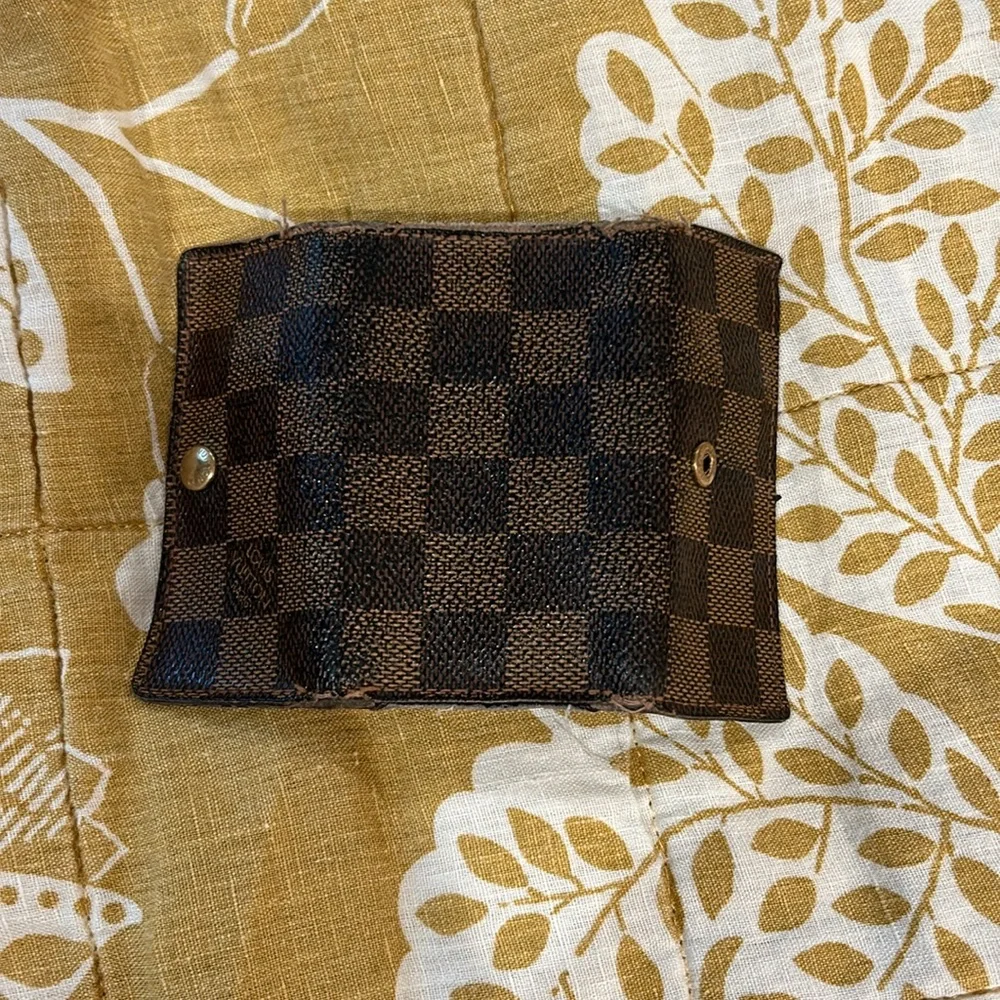 Pre loved Louis Vuitton Key Fob Holder